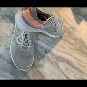 Adidas Cloud Form Women’s Sneakers